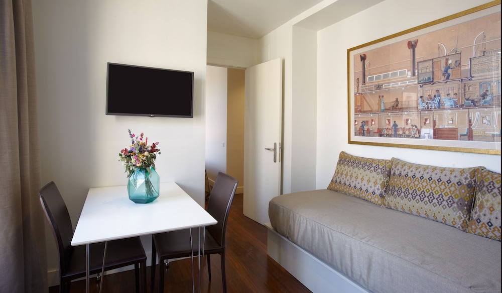 Duquesa Suite 9