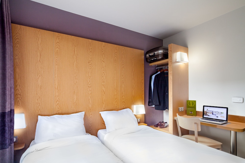 B&B HOTEL Marne-la-Vallée Torcy Gare 8