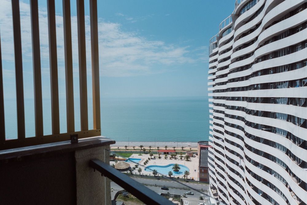 Tangerine Apart Hotel Batumi 24
