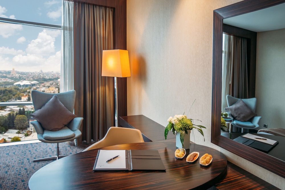 The Biltmore Hotel Tbilisi 16