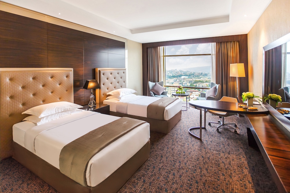 The Biltmore Hotel Tbilisi 11