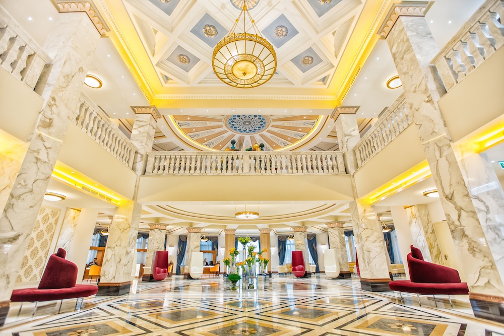 The Biltmore Hotel Tbilisi 4