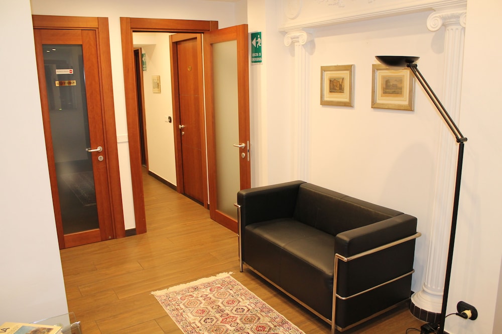 Andenis Luxury House 4