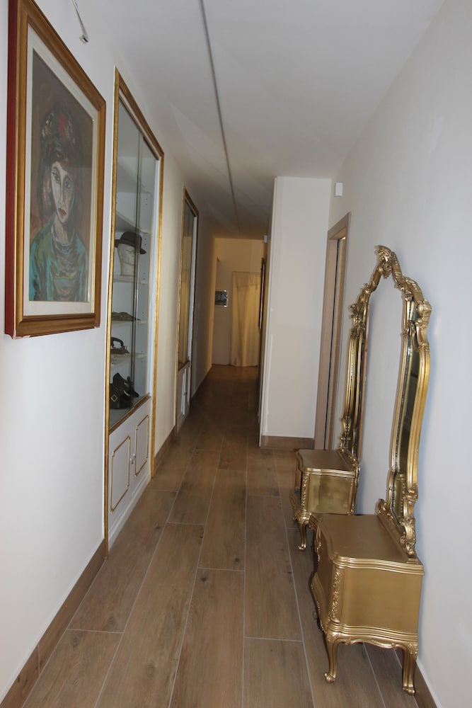 Art Atelier Accomodation 24
