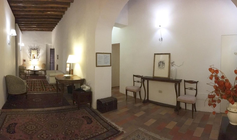 B&B Vicolo del Lupo 3