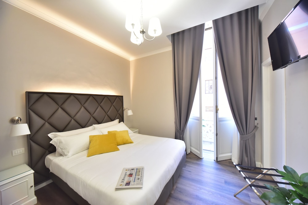 The Rome Suite 4