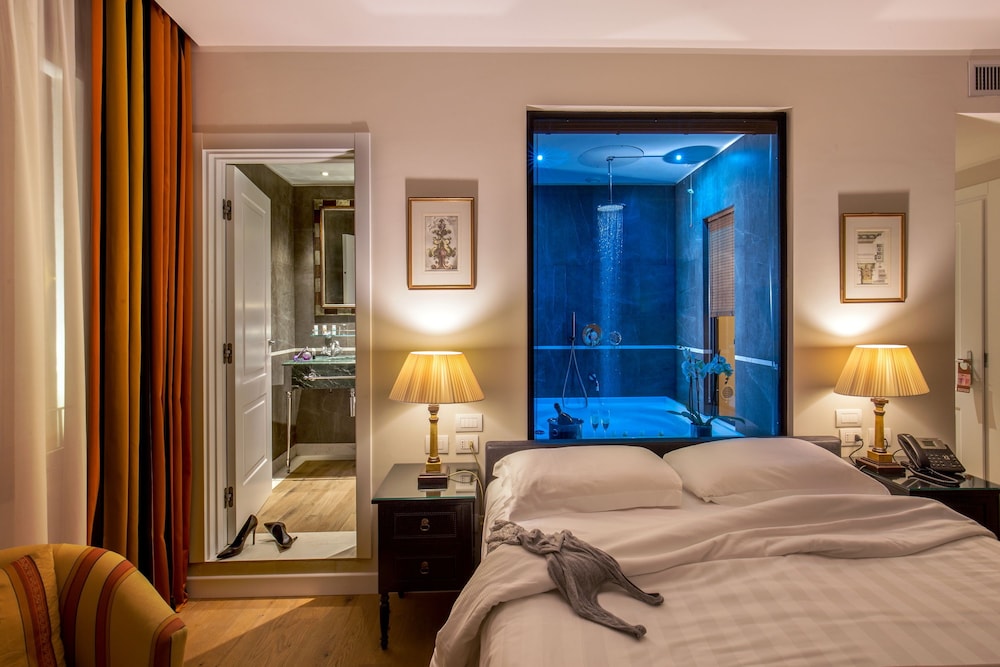 Hotel Monte Cenci 11