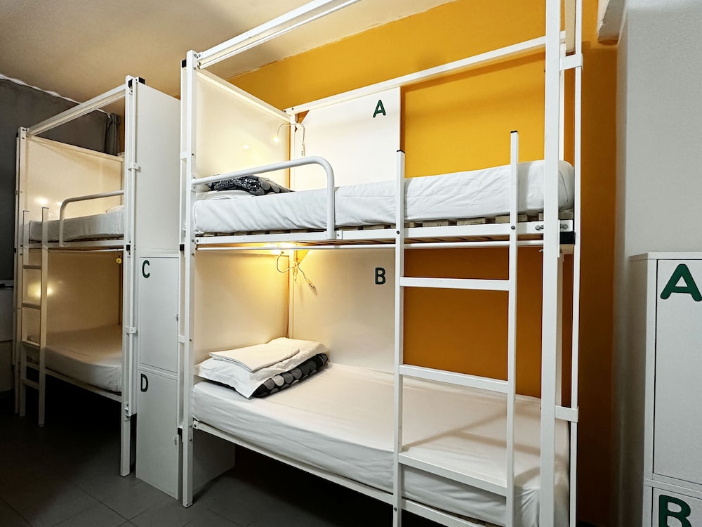 Mio Hostel 12