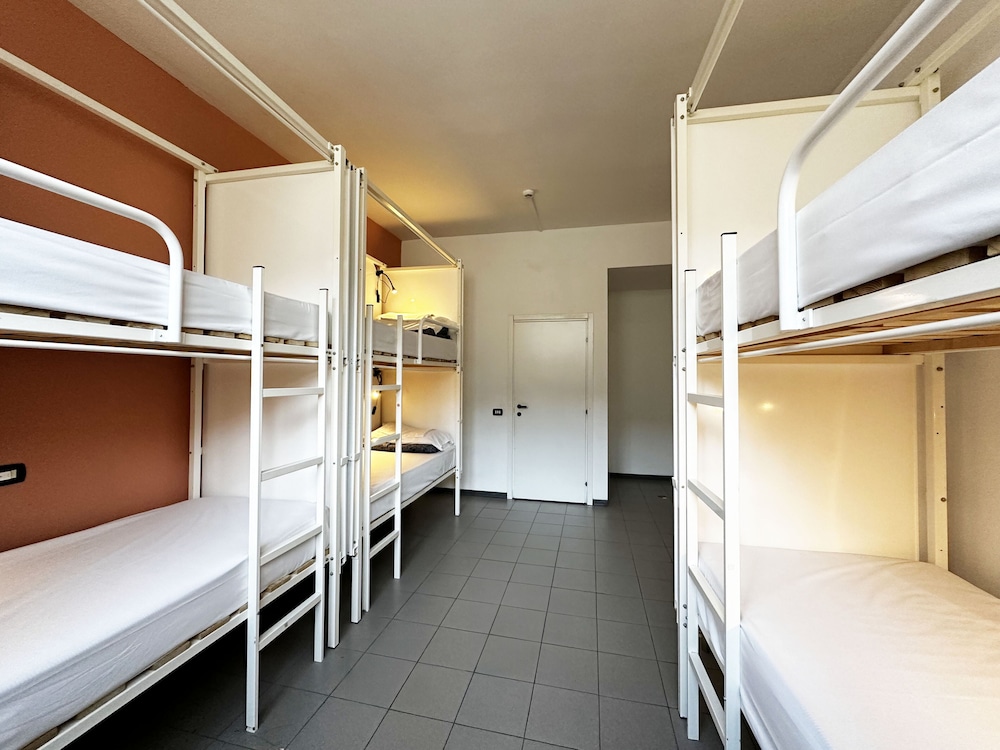 Mio Hostel 15