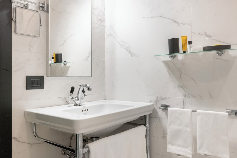 Roma Luxus Hotel 8
