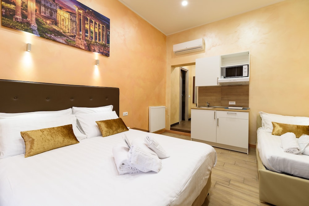 Trinity Luxury Rooms 22