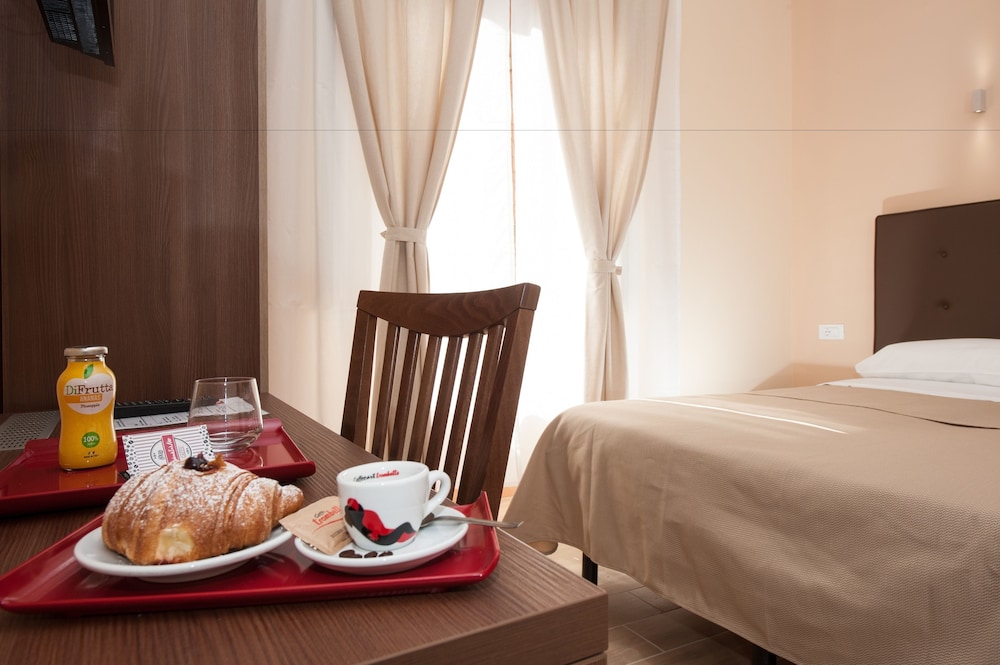 Trinity Luxury Rooms 4