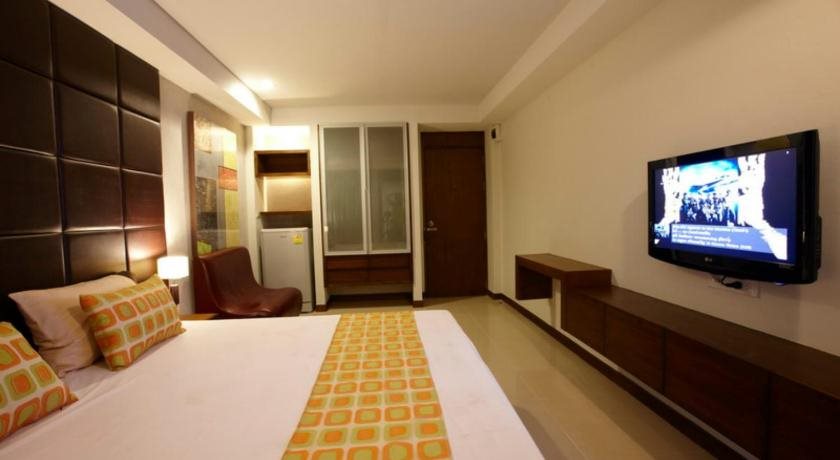 The Bangkok Cha Cha Suite 22