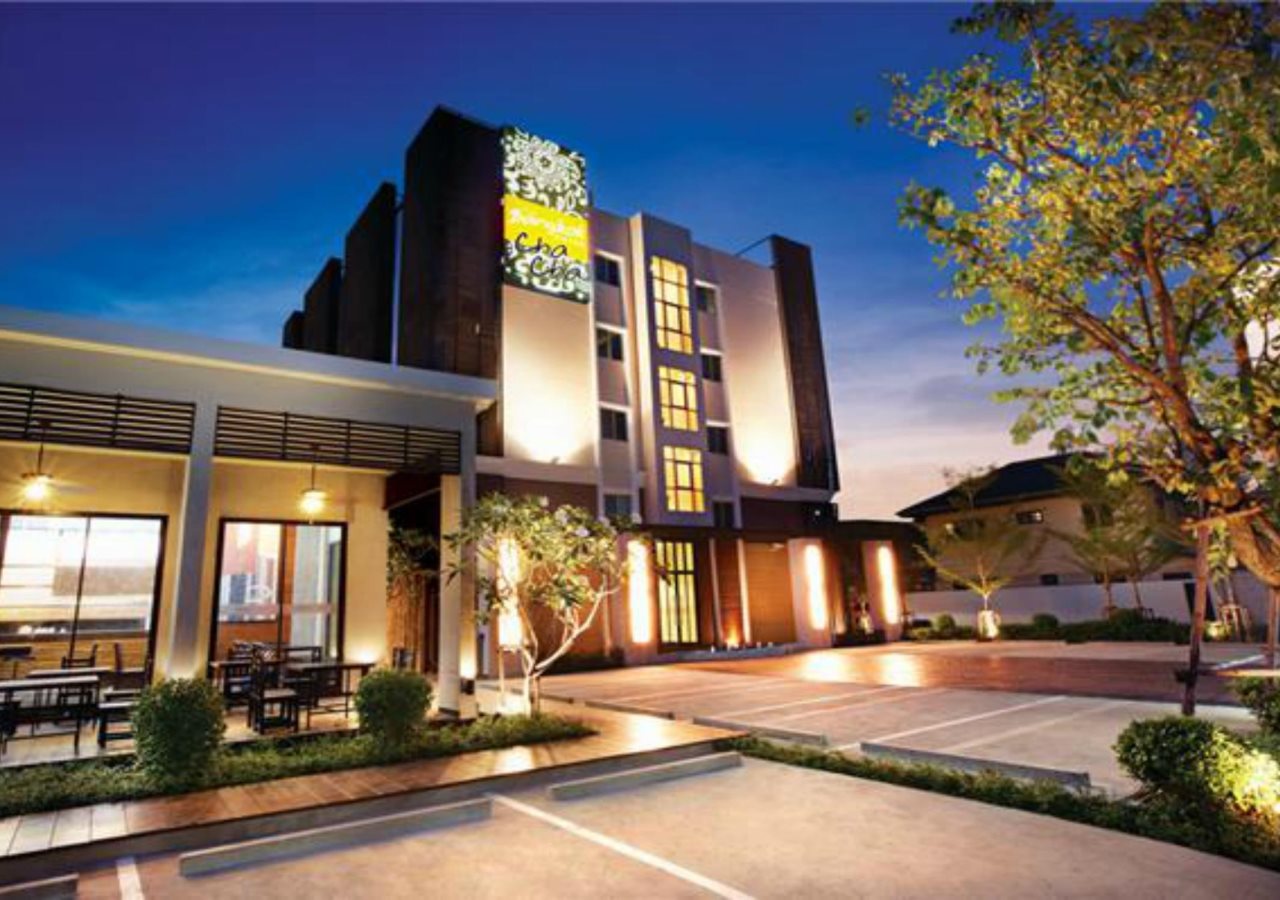 The Bangkok Cha Cha Suite 5