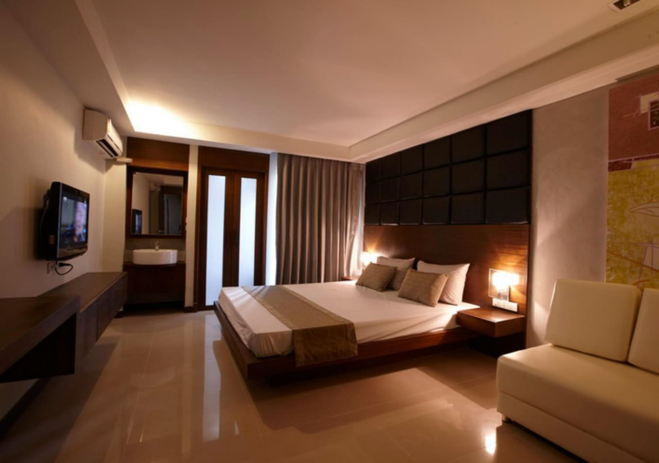 The Bangkok Cha Cha Suite 6