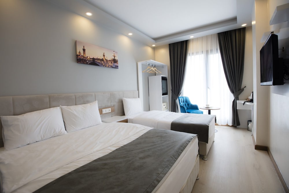 Royal Inci Airport Hotel 14