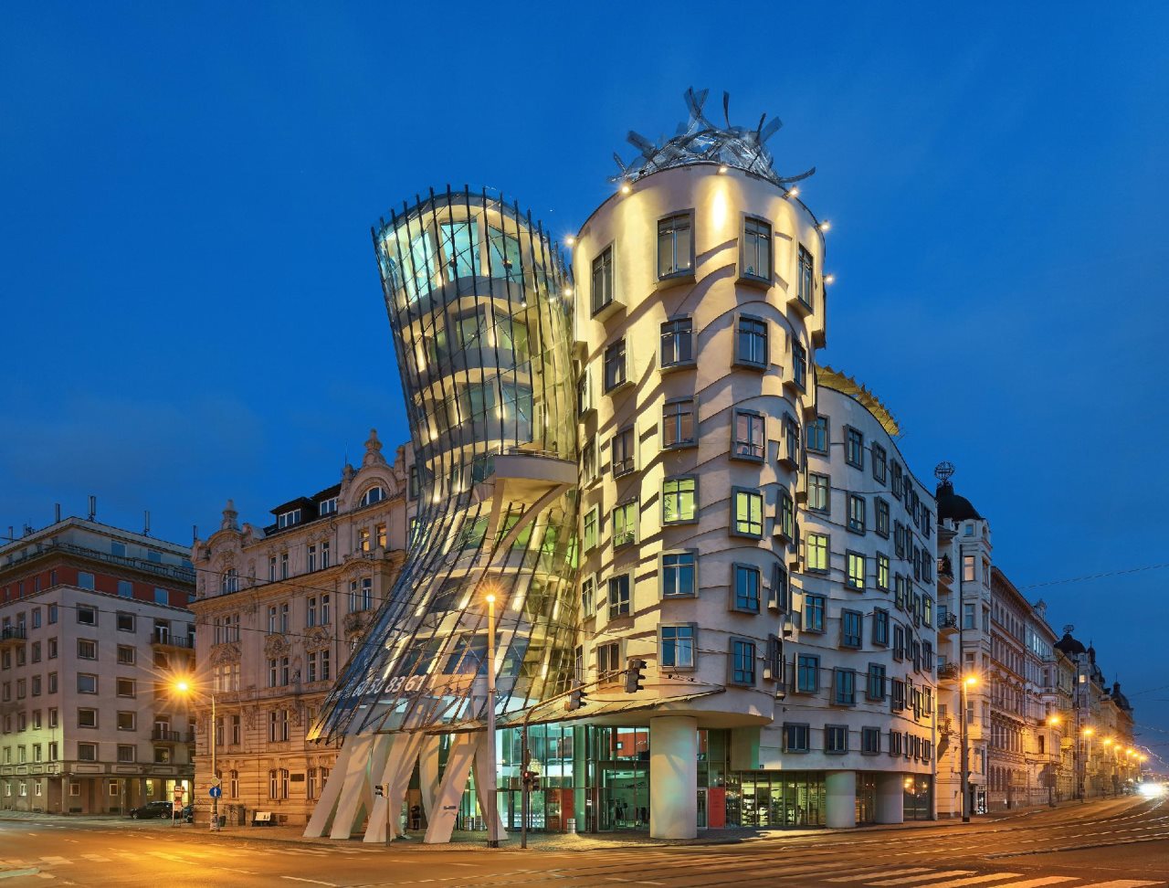 Dancing House Hotel 5