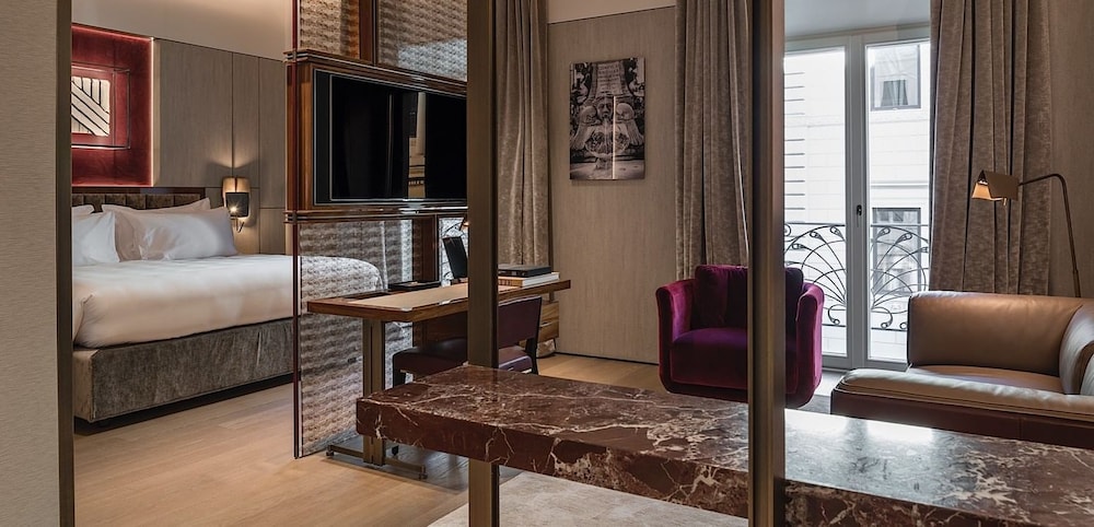Fendi Private Suites 5