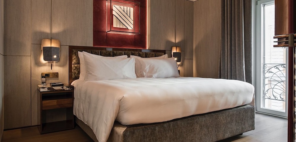 Fendi Private Suites 13