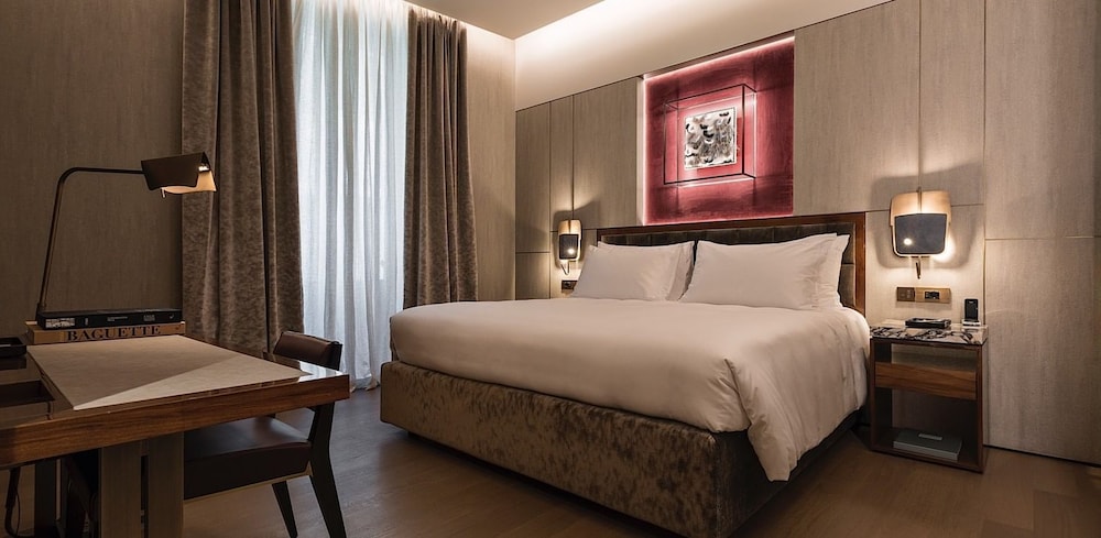 Fendi Private Suites 9