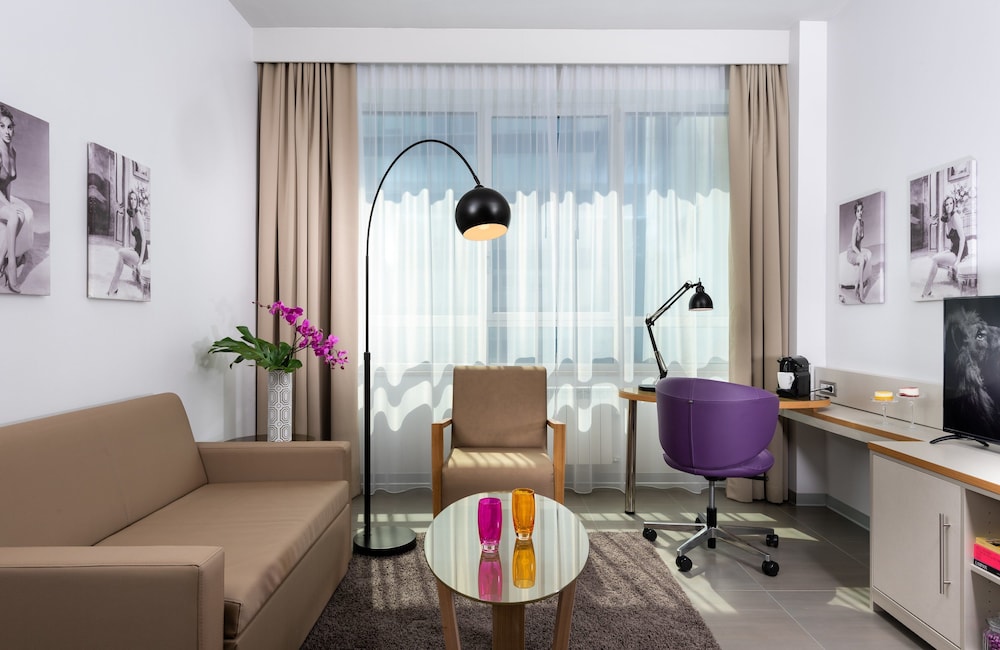 NYX Milan Hotel 20