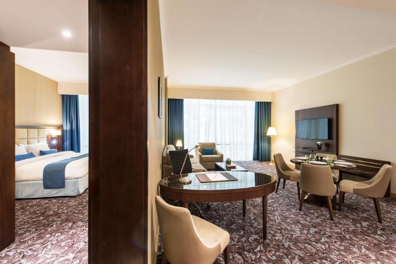 Golden Tulip Doha 12