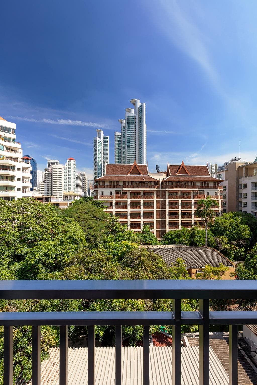 Like Sukhumvit 22 6