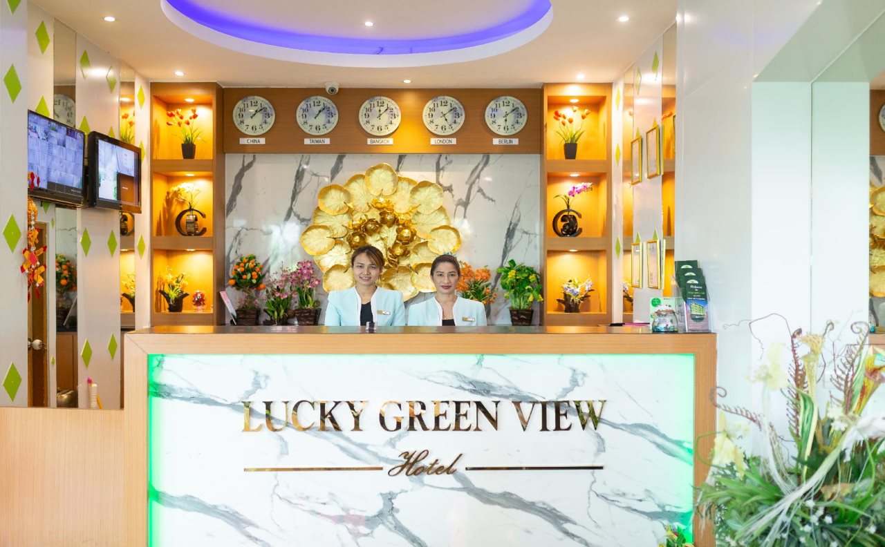 Lucky Green View 9