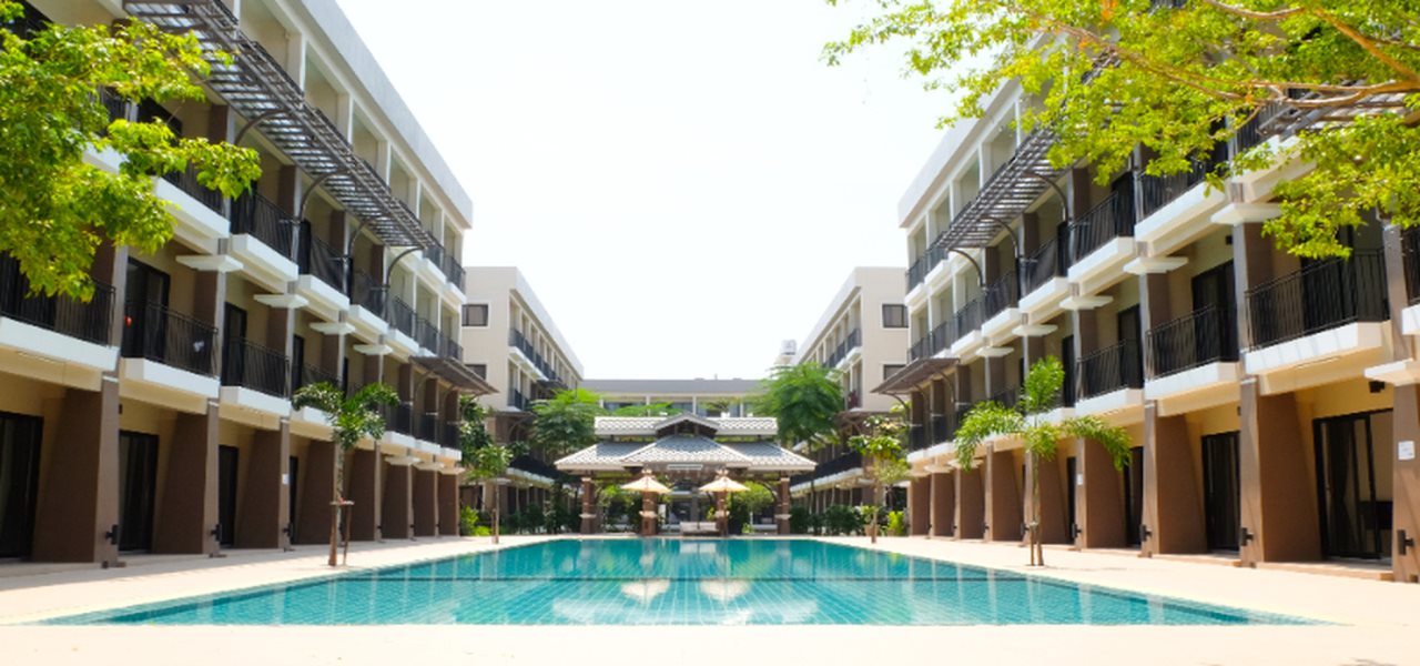 Summer Tree Hotel