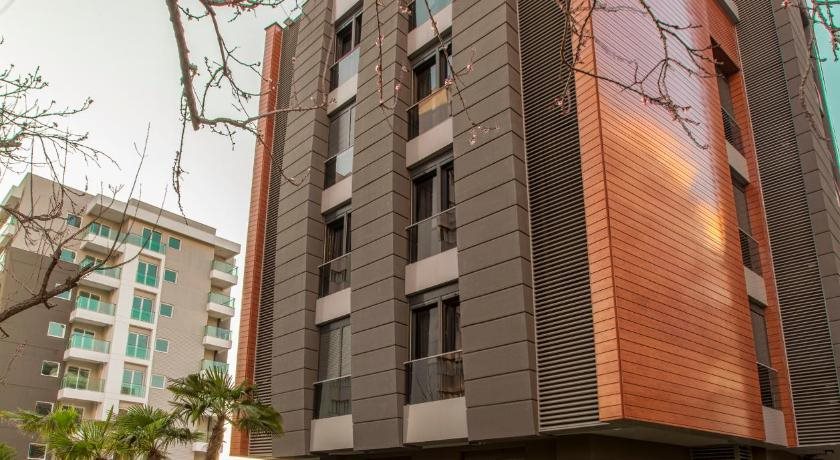 BMK Suites & Apartments 1