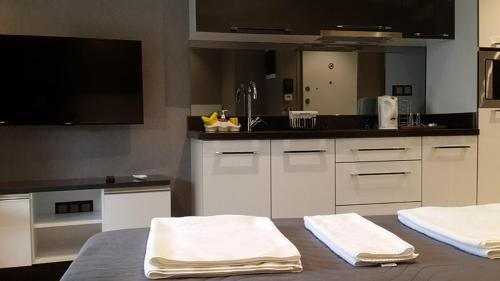 BMK Suites & Apartments 8