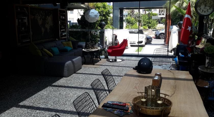 BMK Suites & Apartments 12