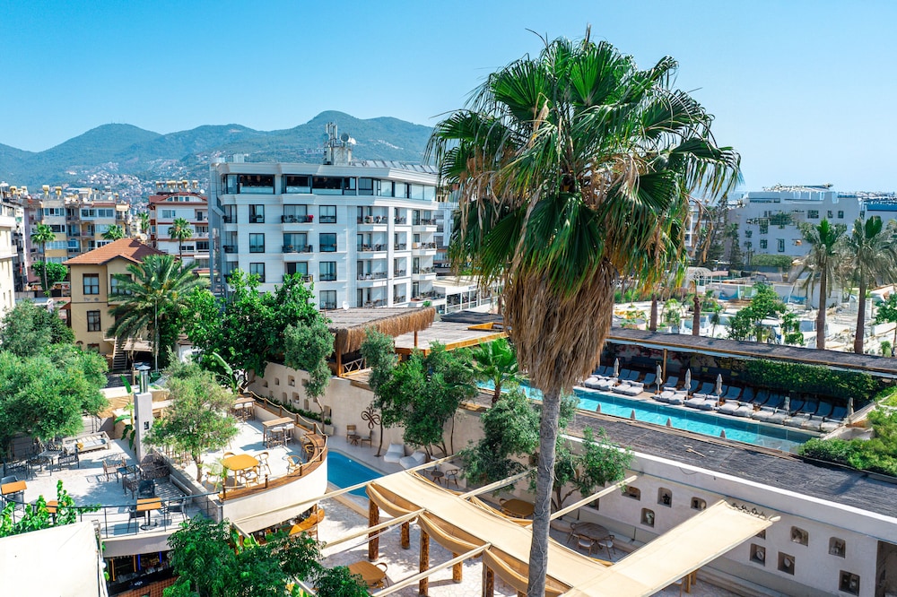 De'Manor Boutique Hotel 1