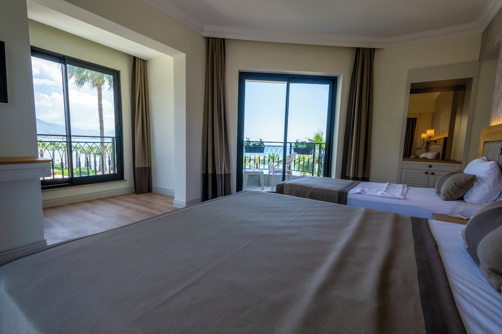 De'Manor Boutique Hotel 7