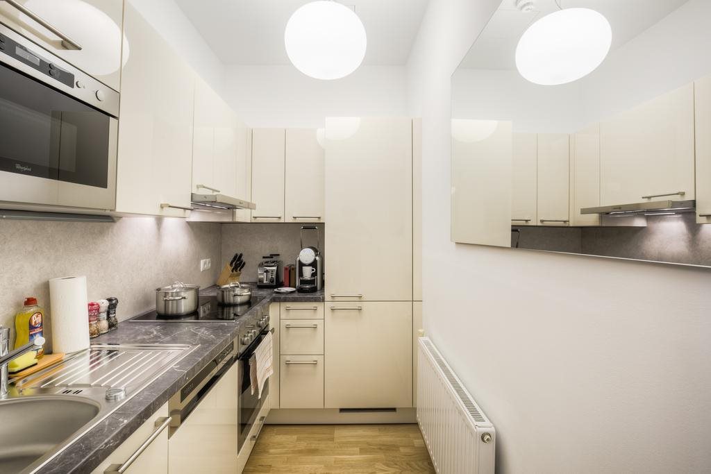 Vienna Grand Apartments City 16