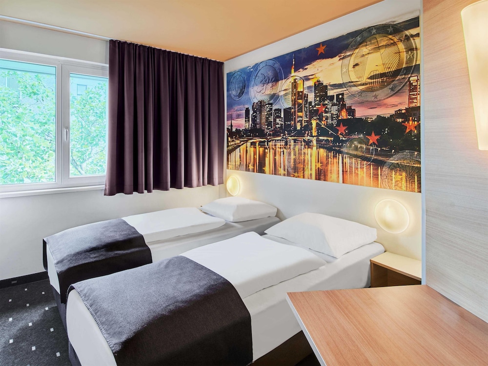 B&B HOTEL Frankfurt City-Ost 10