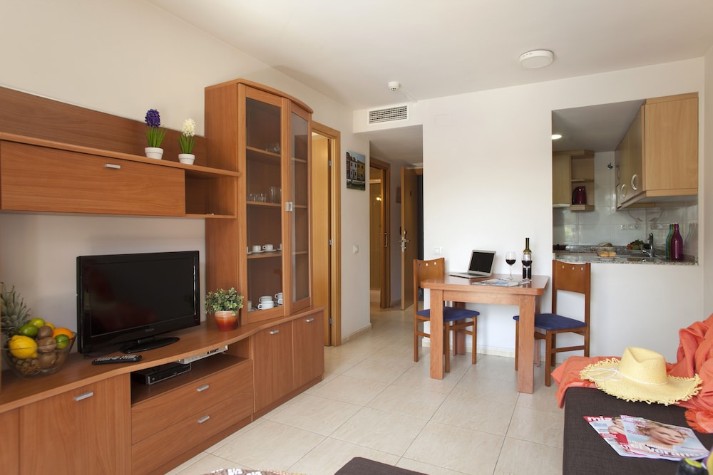 Velor Apartments 18
