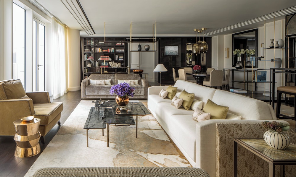 Four Seasons Hotel London at Tower Bridge 21