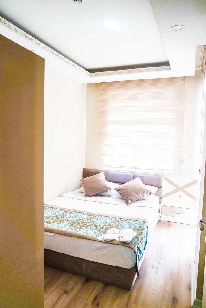 Ale Apartments Hotel 6