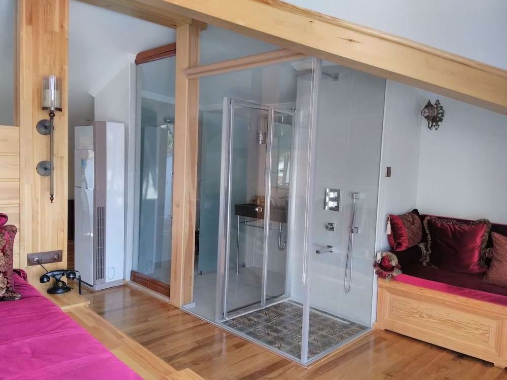 Aşıklar Butik Otel 19