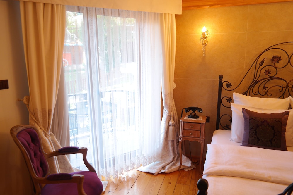 Aşıklar Butik Otel 16