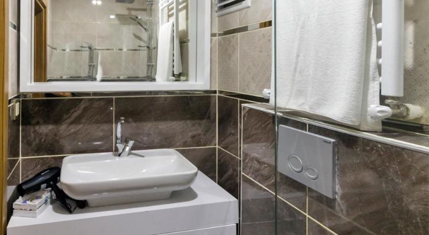Aspendos Suites 9
