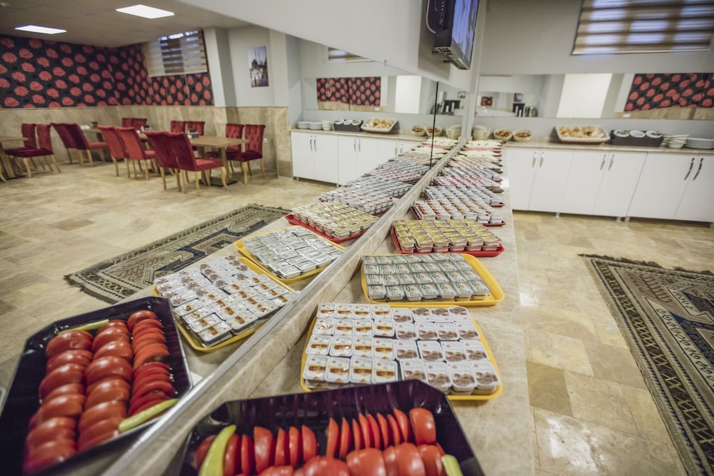 Express İnci Airport Hotel 24
