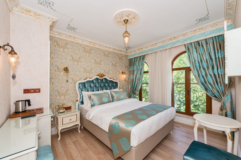 Hotel 1453 12