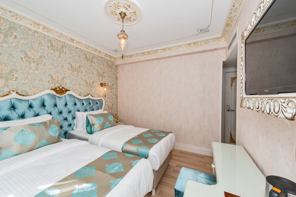 Hotel 1453 9