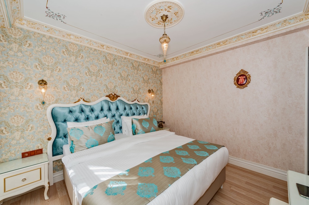 Hotel 1453 10