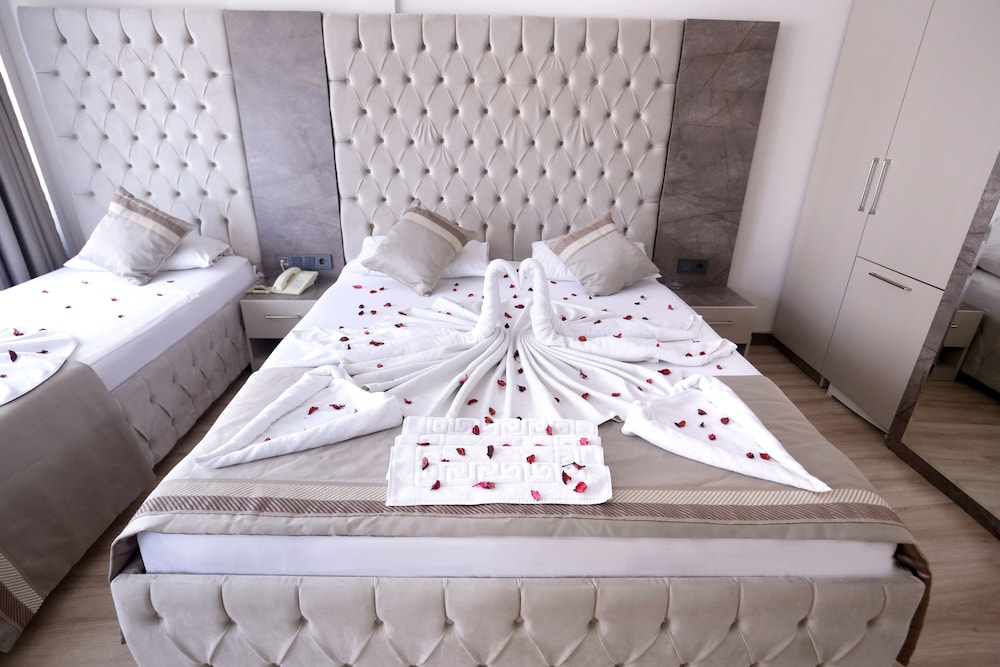 Kivrak Hotel 8