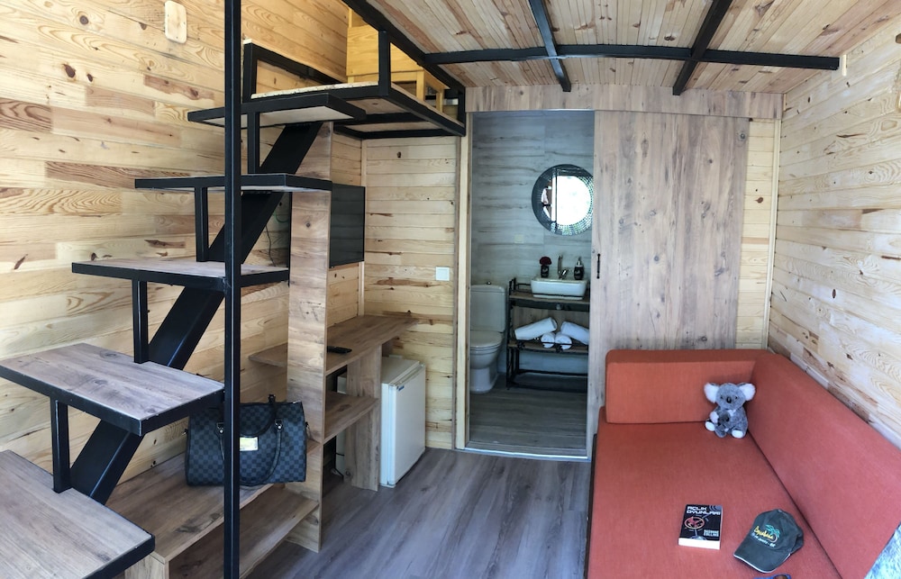 Koala Bungalows 5