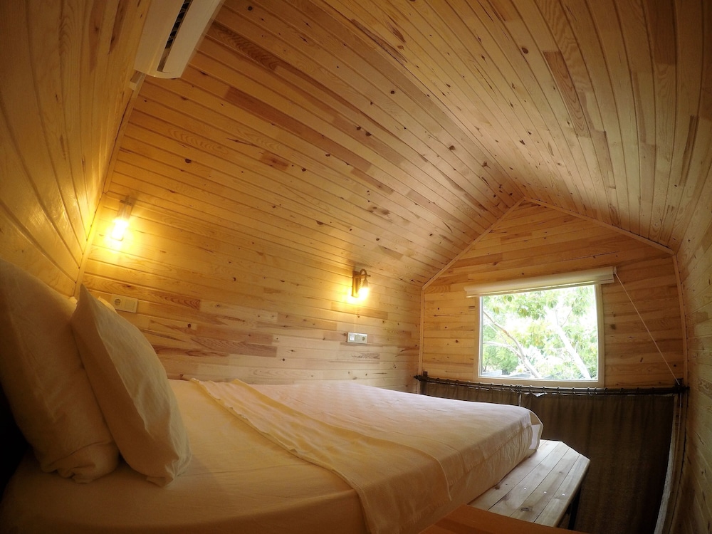 Koala Bungalows 6