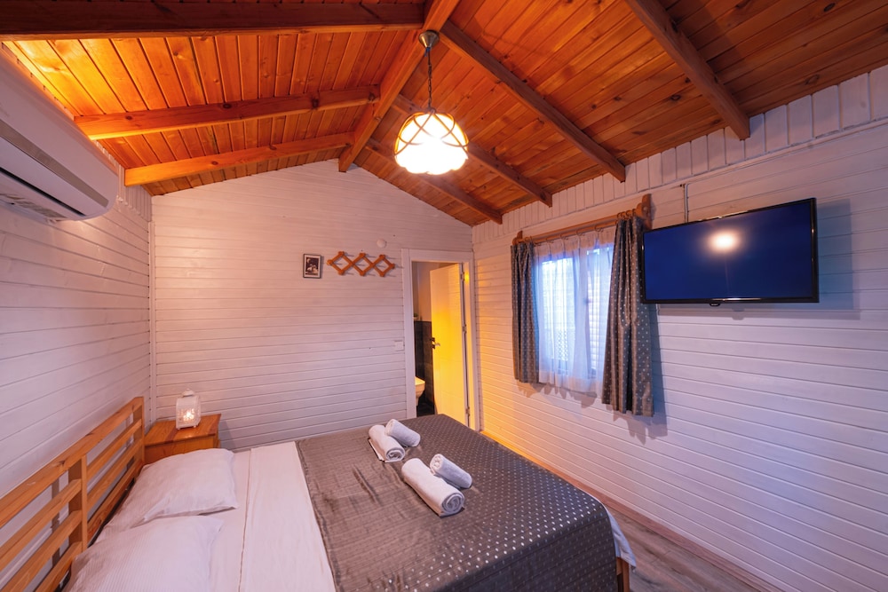 Koala Bungalows 15
